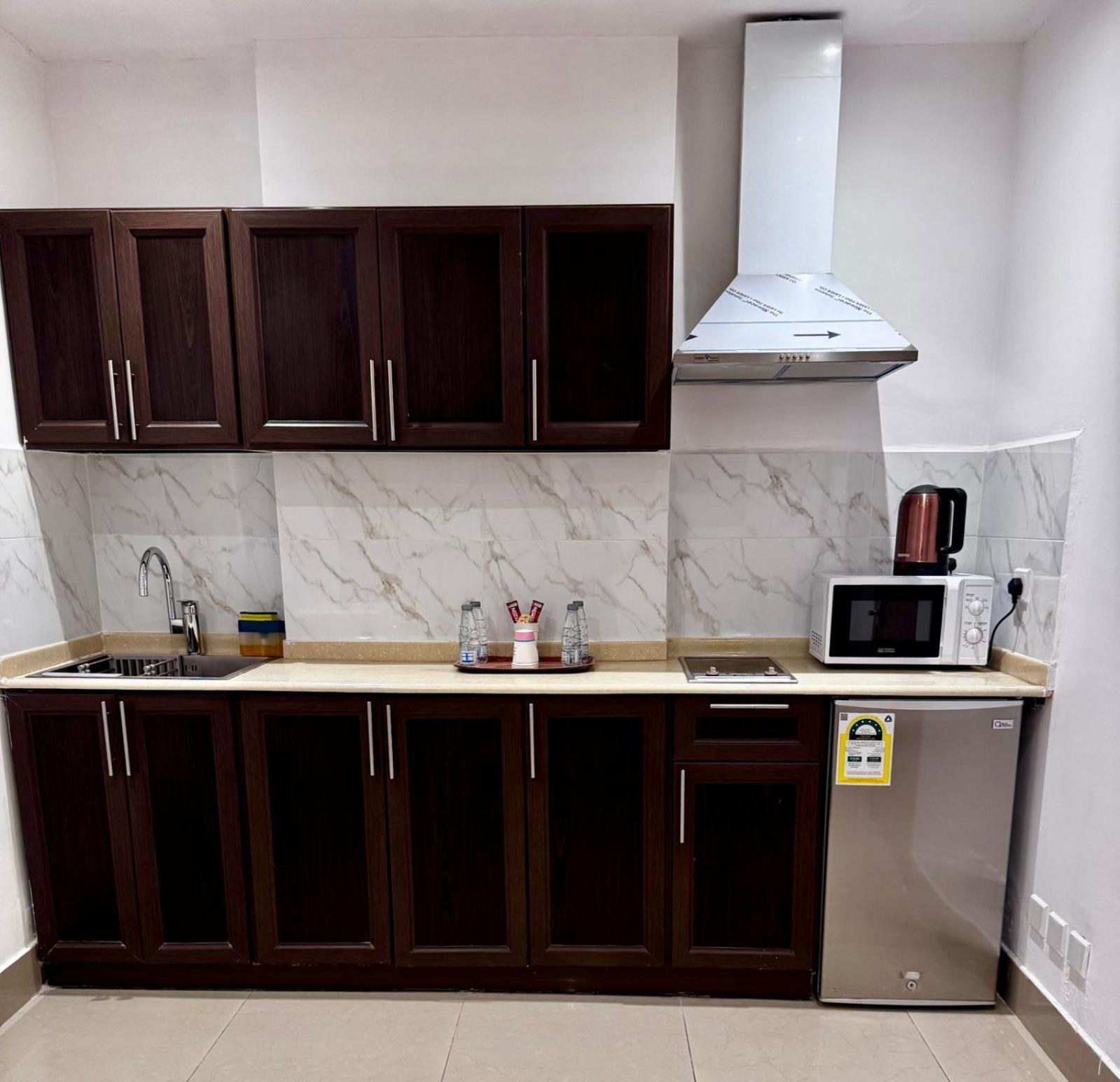 Sendan Residence Dammám Kültér fotó